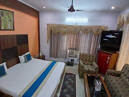 Mansarovar Hotel & Banquets