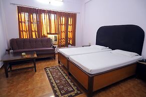 Mansarovar Hotel & Banquets