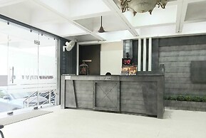 Mansarovar Hotel & Banquets