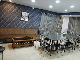 Mansarovar Hotel & Banquets