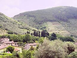 Casale Delle Camelie