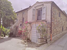 Casale Delle Camelie