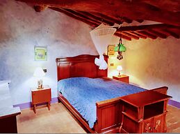 Casale Delle Camelie