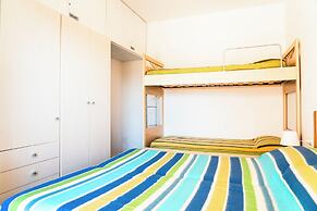 Comfy Flat Near the Beach and Shops in Bibione