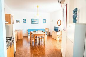Comfy Flat Near the Beach and Shops in Bibione