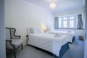 Rainbow Leap - 5 Bed Holiday Home - Saundersfoot