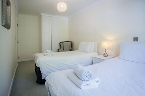 Rainbow Leap - 5 Bed Holiday Home - Saundersfoot