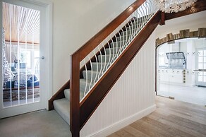 Rainbow Leap - 5 Bed Holiday Home - Saundersfoot