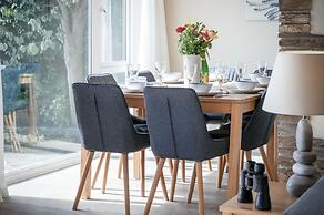 Rainbow Leap - 5 Bed Holiday Home - Saundersfoot