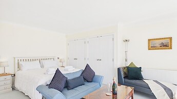 Rainbow Leap - 5 Bed Holiday Home - Saundersfoot