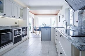 Rainbow Leap - 5 Bed Holiday Home - Saundersfoot