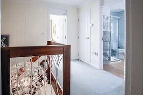 Rainbow Leap - 5 Bed Holiday Home - Saundersfoot