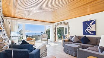 Rainbow Leap - 5 Bed Holiday Home - Saundersfoot