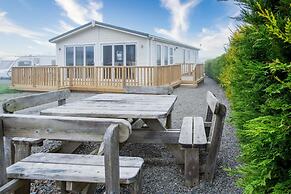 Oakland Lodge - 2 Bedroom Lodge - Wisemans Bridge