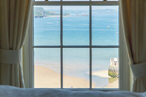 5 Belle Vue Court - 2 Bedroom Apartment - Tenby