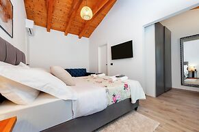 Holiday House La Gronda