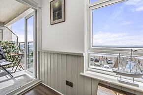 Beachfront Apartment With Sea View By My Getaways