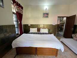 Goroomgo The Sojourn, Adharshila & Gulmohar Cottages Dharamsala