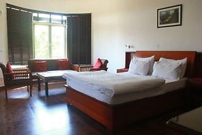 Goroomgo The Sojourn, Adharshila & Gulmohar Cottages Dharamsala