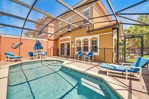7 Mi to Disney: Kissimmee Poolside Paradise!