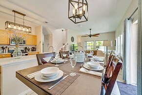 7 Mi to Disney: Kissimmee Poolside Paradise!