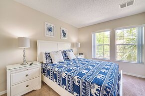 7 Mi to Disney: Kissimmee Poolside Paradise!