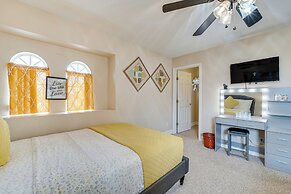 14 Mi to Disney: Spacious Home w/ Pool & Lanai!