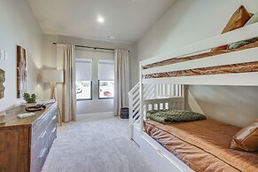 Spacious Heber City Home - Walk to Community Beach