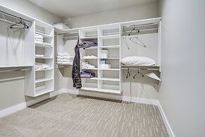 Spacious Heber City Home - Walk to Community Beach