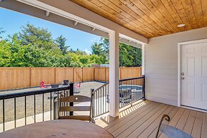 Charming Westport Abode w/ Hot Tub, Deck & Yard!