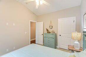 St Simons Island Haven: Screened Porch, Pond View!