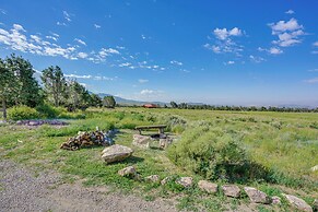 Sunset Cabin Near Moab w/ Stunning Views!