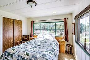 Sunset Cabin Near Moab w/ Stunning Views!