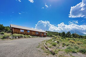 Sunset Cabin Near Moab w/ Stunning Views!