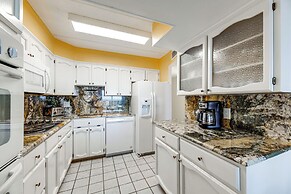 Beachfront Views: Breezy Port Aransas Condo!