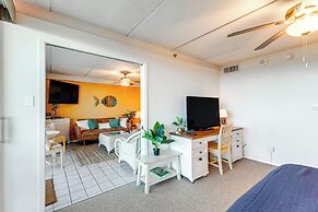 Beachfront Views: Breezy Port Aransas Condo!