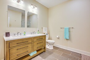 Traverse City Townhome: Walk to Boardman Lake!