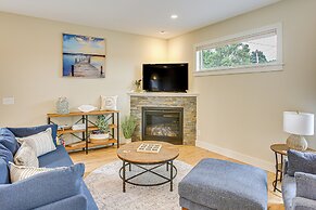 Traverse City Townhome: Walk to Boardman Lake!