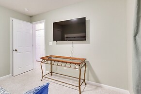 Lake of The Ozarks Condo w/ Pool in Camdenton