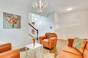 10 Mi to Norfolk: Chesapeake Haven w/ Yard!