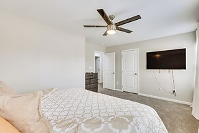 10 Mi to Norfolk: Chesapeake Haven w/ Yard!