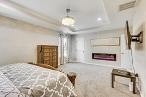 10 Mi to Norfolk: Chesapeake Haven w/ Yard!