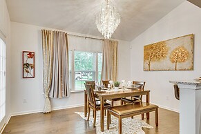 10 Mi to Norfolk: Chesapeake Haven w/ Yard!