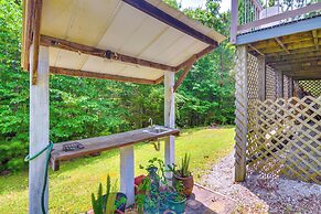 Tennessee Cabin Getaway Near Dale Hollow Lake!