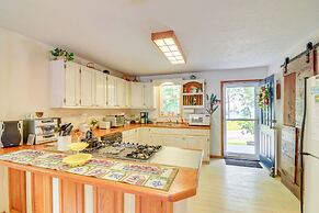 Tennessee Cabin Getaway Near Dale Hollow Lake!