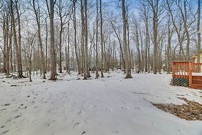 Family-friendly Tobyhanna Home w/ Community Pool