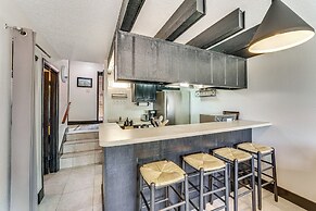 Angel Fire Mountain Condo: Steps to Ski Resort!