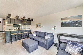 Angel Fire Mountain Condo: Steps to Ski Resort!