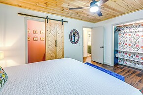 Renovated Franklin Home w/ Mountain-view Deck!