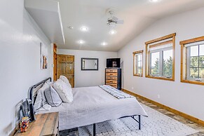 Spacious Afton Home: Patio, Grill & Mountain Views